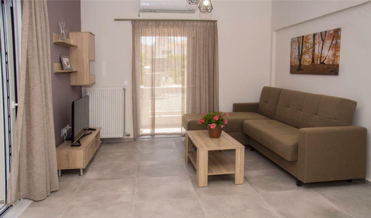 Tonia'S Apartment Kíssamos Екстериор снимка